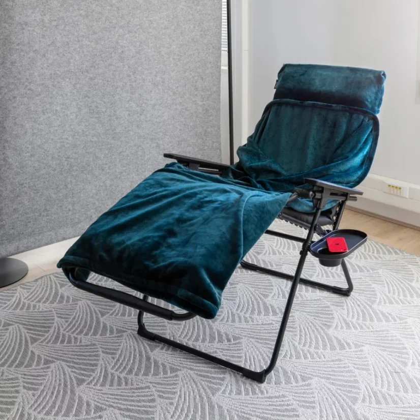 Deka FLOCON modrá Fjord na relaxační křesla