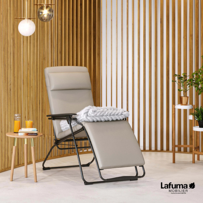 Stolička Lafuma VITAL v interiéroch – využitie vo wellness a terapii.