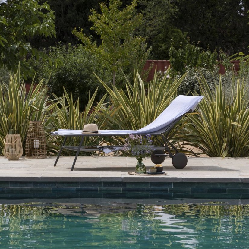 Osuška LITTORAL XL na relaxační křesla XL a lehátka MIAMI II šedá Embrun