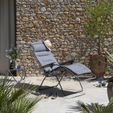 Relaxační křeslo ZERO GRAVITY Lafuma FUTURA XL BeComfort šedá Silver Relaxační křeslo ZERO GRAVITY Lafuma FUTURA XL BeComfort šedá Silver