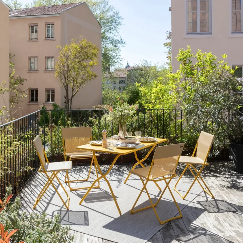 Skládací balkonová židle Lafuma BALCONY II žlutá Miel – sada 2 ks