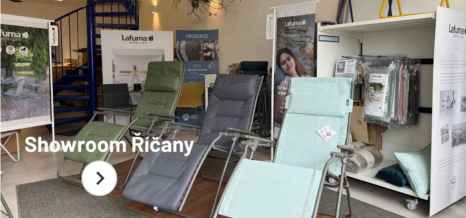 Není nad osobní zkušenost, přijďte si vyzkoušet relaxační křesla Zero Gravity i další venkovní nábytek a doplňky od Lafumy do našeho showroomu v Říčanech
