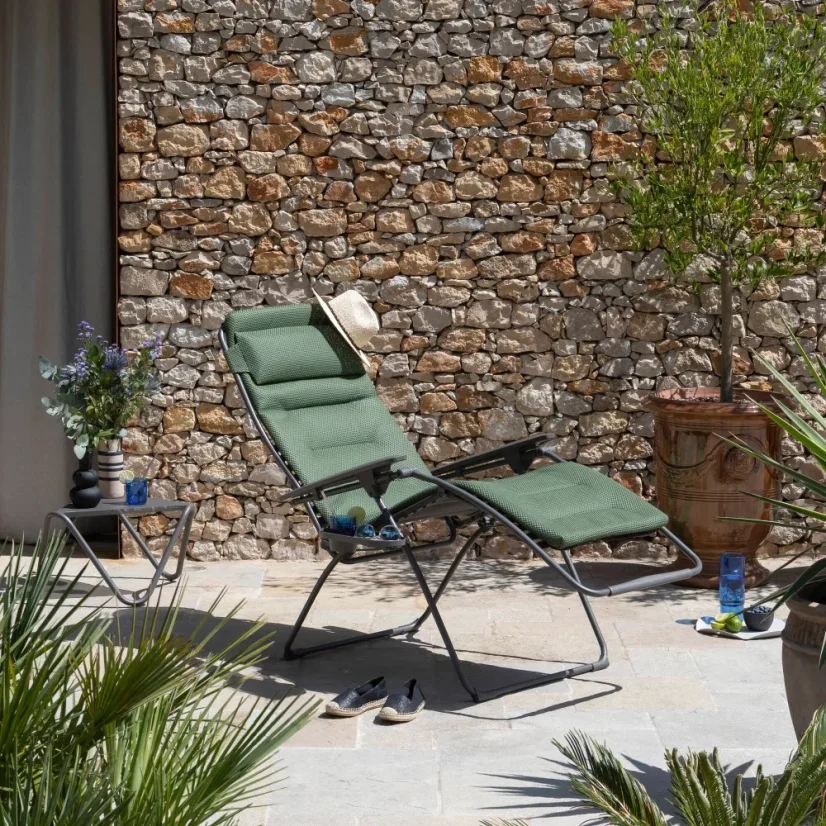 Relaxační křeslo Lafuma FUTURA XL BeComfort zelená Olive – ZERO GRAVITY, nosnost 150 kg