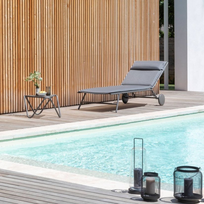 Opalovací lehátko MIAMI II BeComfort šedá Dark Grey