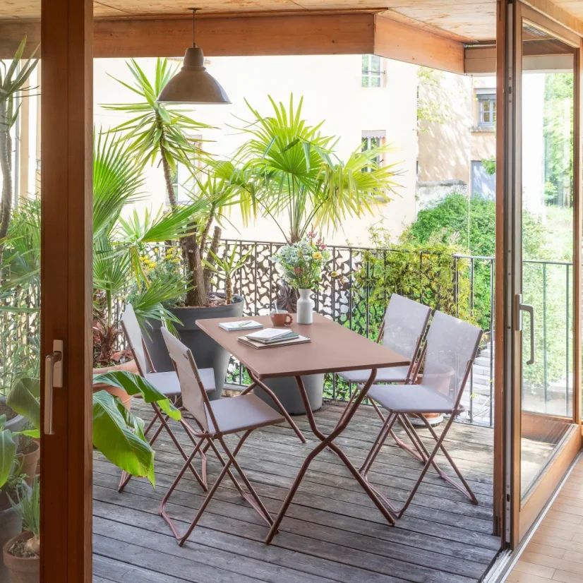 Skládací venkovní stůl Lafuma BALCONY II oranžová Canyon – 120×70 cm