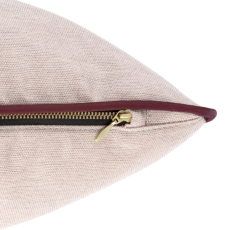 Obdélníkový dekorativní polštář EROME Sunbrella Solids růžová Quartz