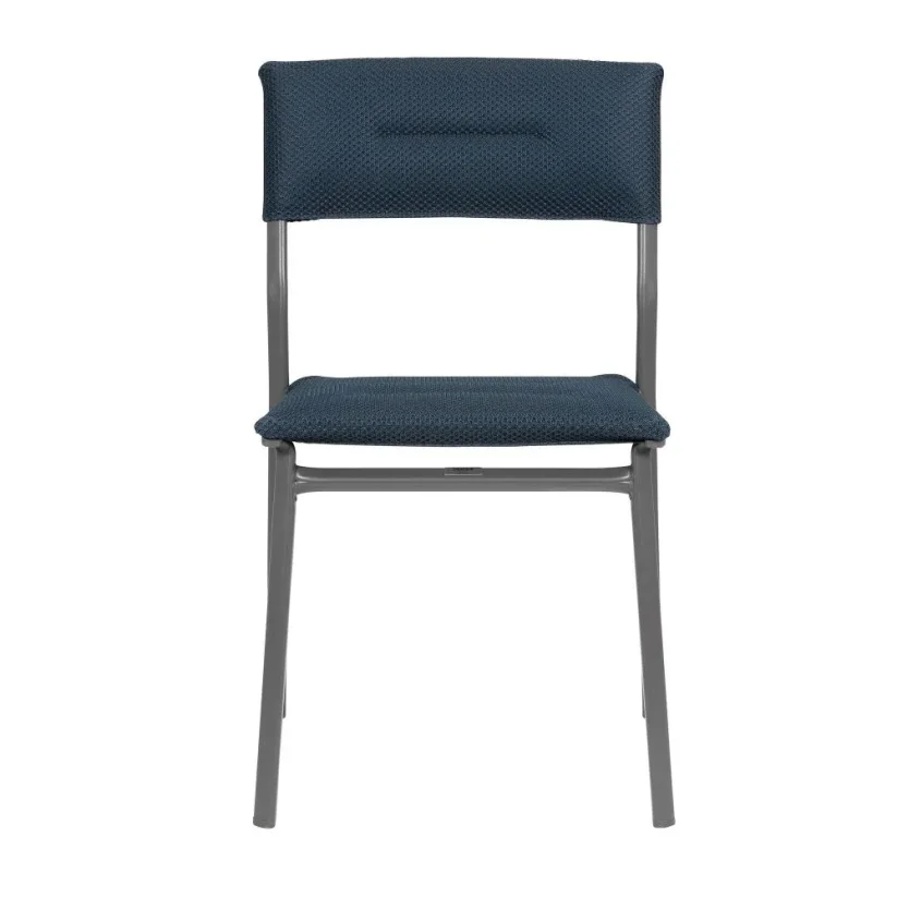Venkovní jídelní židle Lafuma ORON - Barva potahu: Modrá Bleu Encre, Potah: BeComfort, Barva rámu: Šedá Titan, Typ židle: S područkami