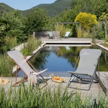 Lehátka MAXITRANSAT od Lafuma MOBILIER: Luxusní komfort a prostorný design pro Váš relax