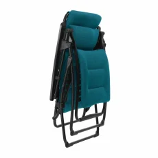 Relaxační křeslo Lafuma FUTURA AirComfort modrá Coral blue - složené pro snadné skladování.
