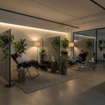 Odpočinok v práci: ako relaxačná miestnosť zvyšuje produktivitu a spokojnosť zamestnancov